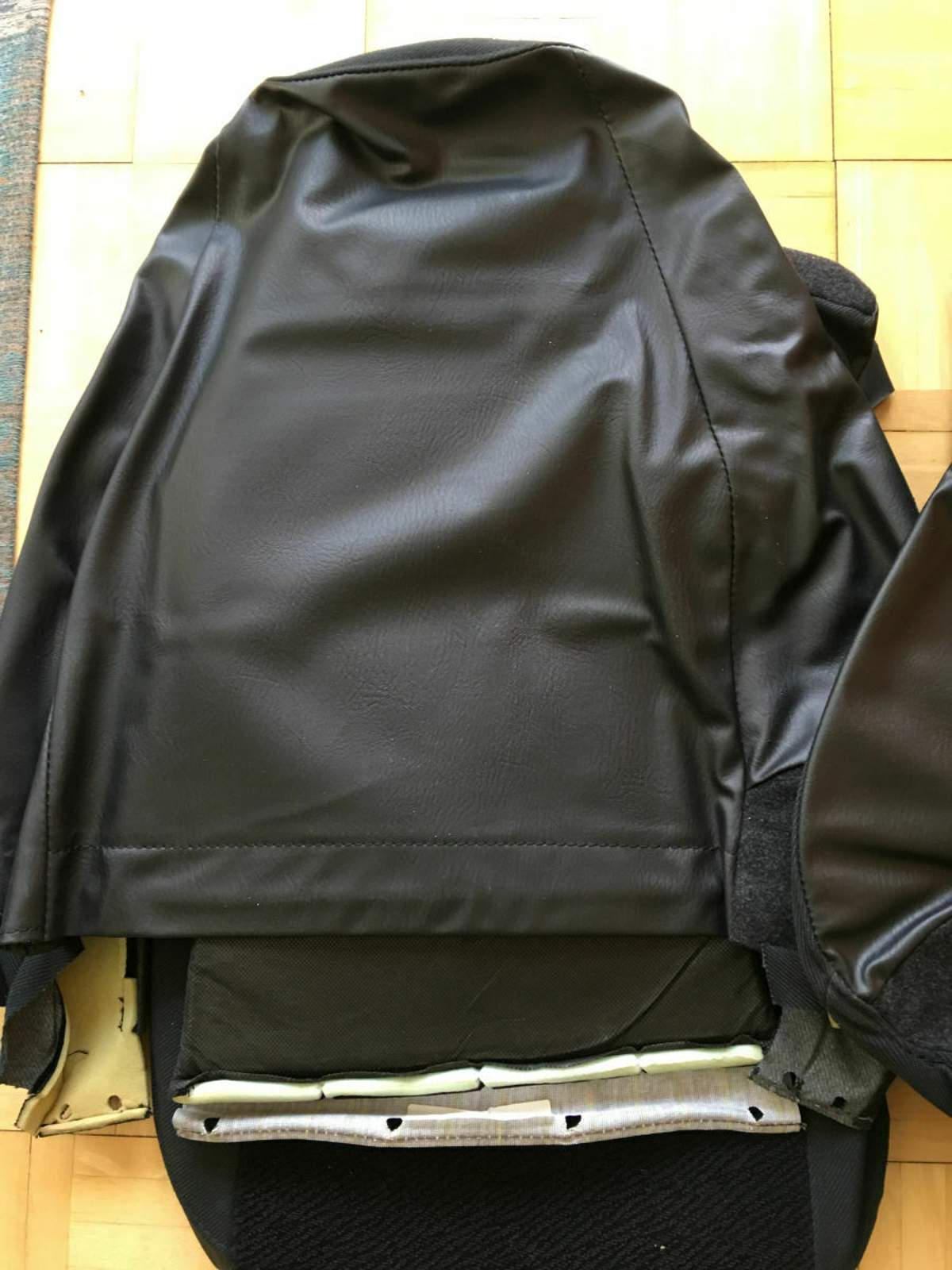 Sitzbezug Klimatisierend Schwarz Für Toyota MR2 1 Cabriolet 2-türer 06