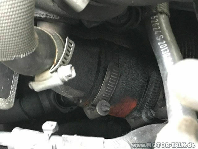 Bild 1 links vom Motorblock