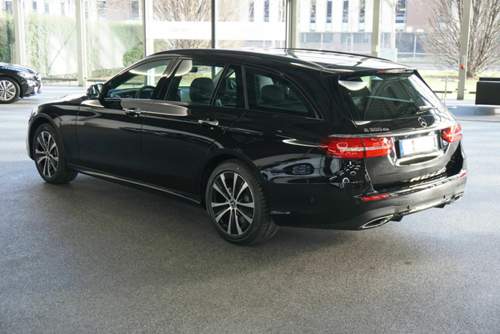 E300de T-Modell von hinten