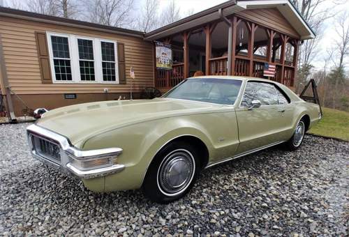 Ef22d9d4-7531-47ed-a43c-6a04245c26d2