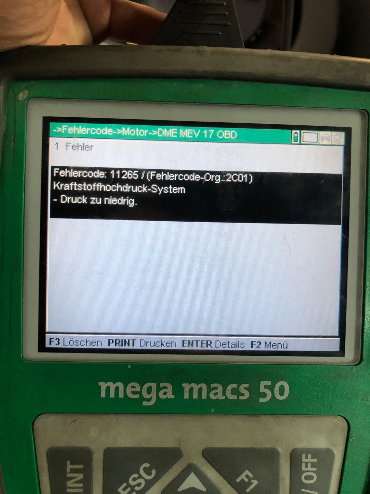 Mini Countryman R60 startet mit Motorkontrollleuchte, ruckelt und stottert und geht in Notlauf