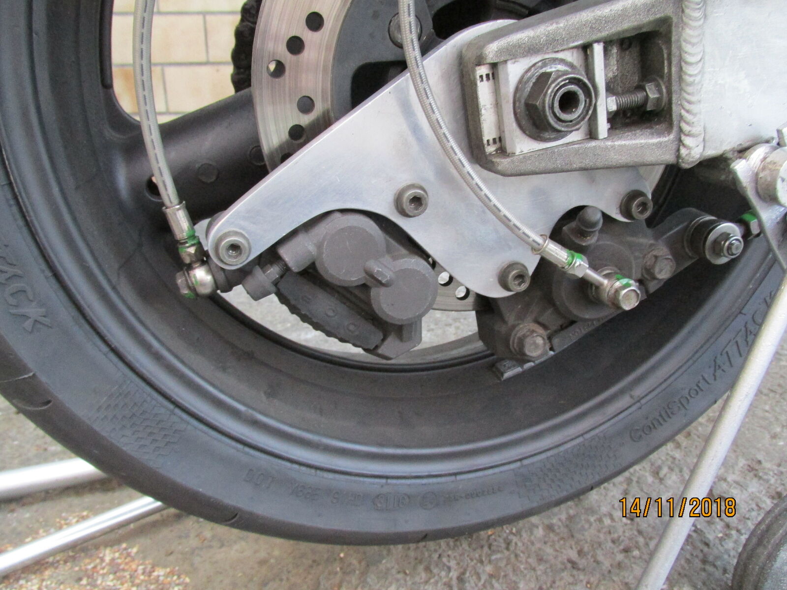 Motorrad fahren mit Beinamputation