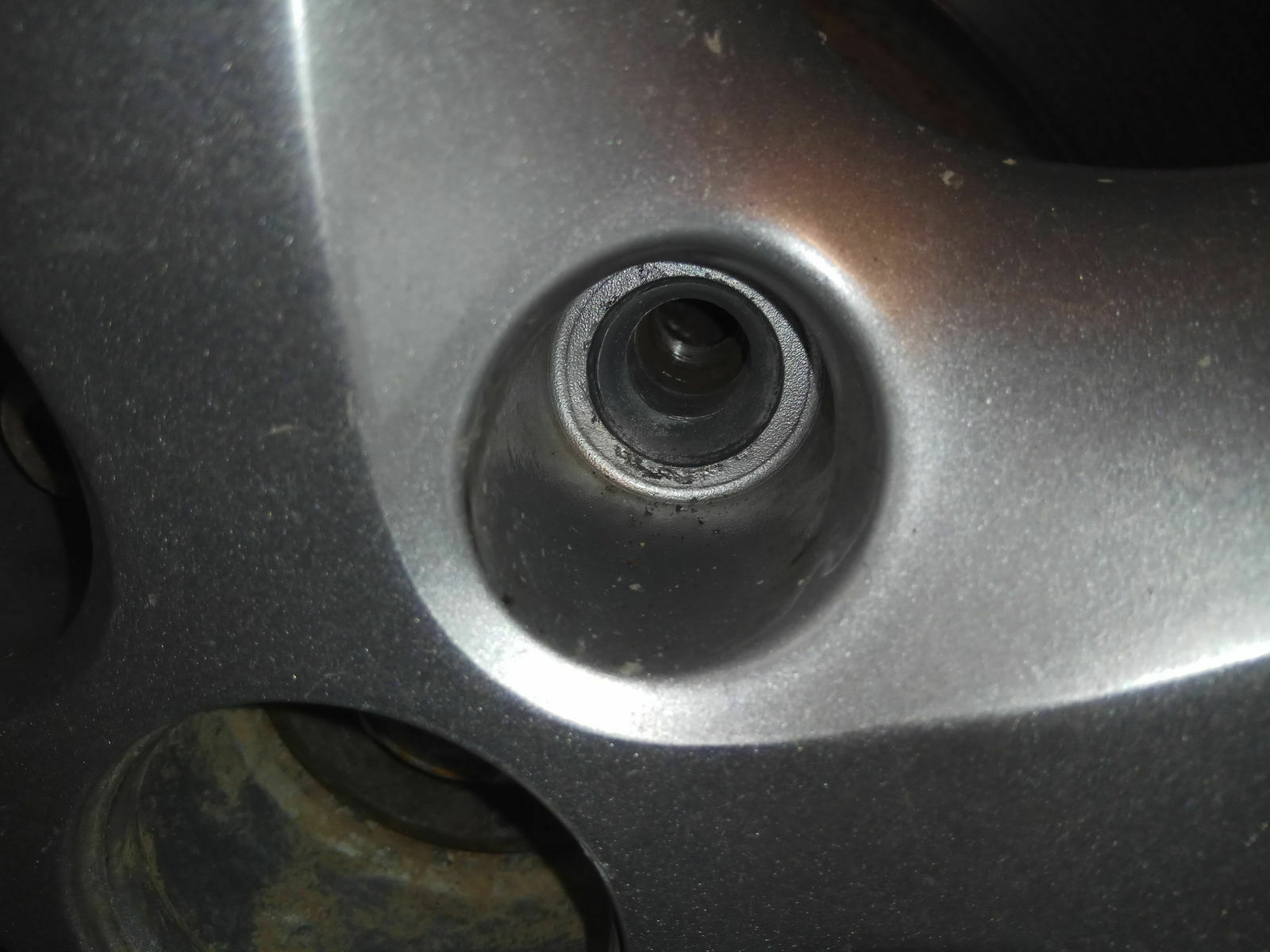 Vibration zwischen 50-60 sowie zwischen 100-140m/h, 3,0l W639,