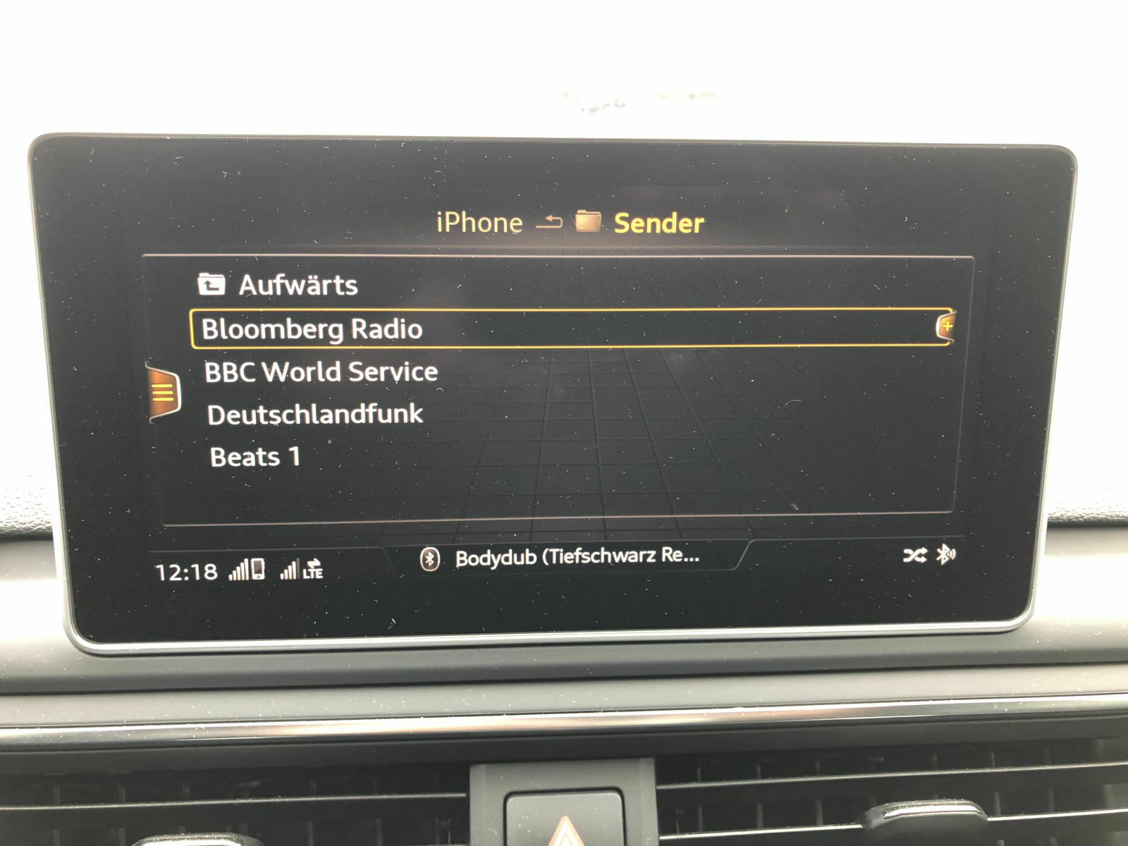 Audi connect, Webradio