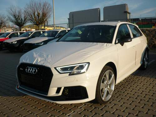 AUDI RS3 8VA Mj.19 1