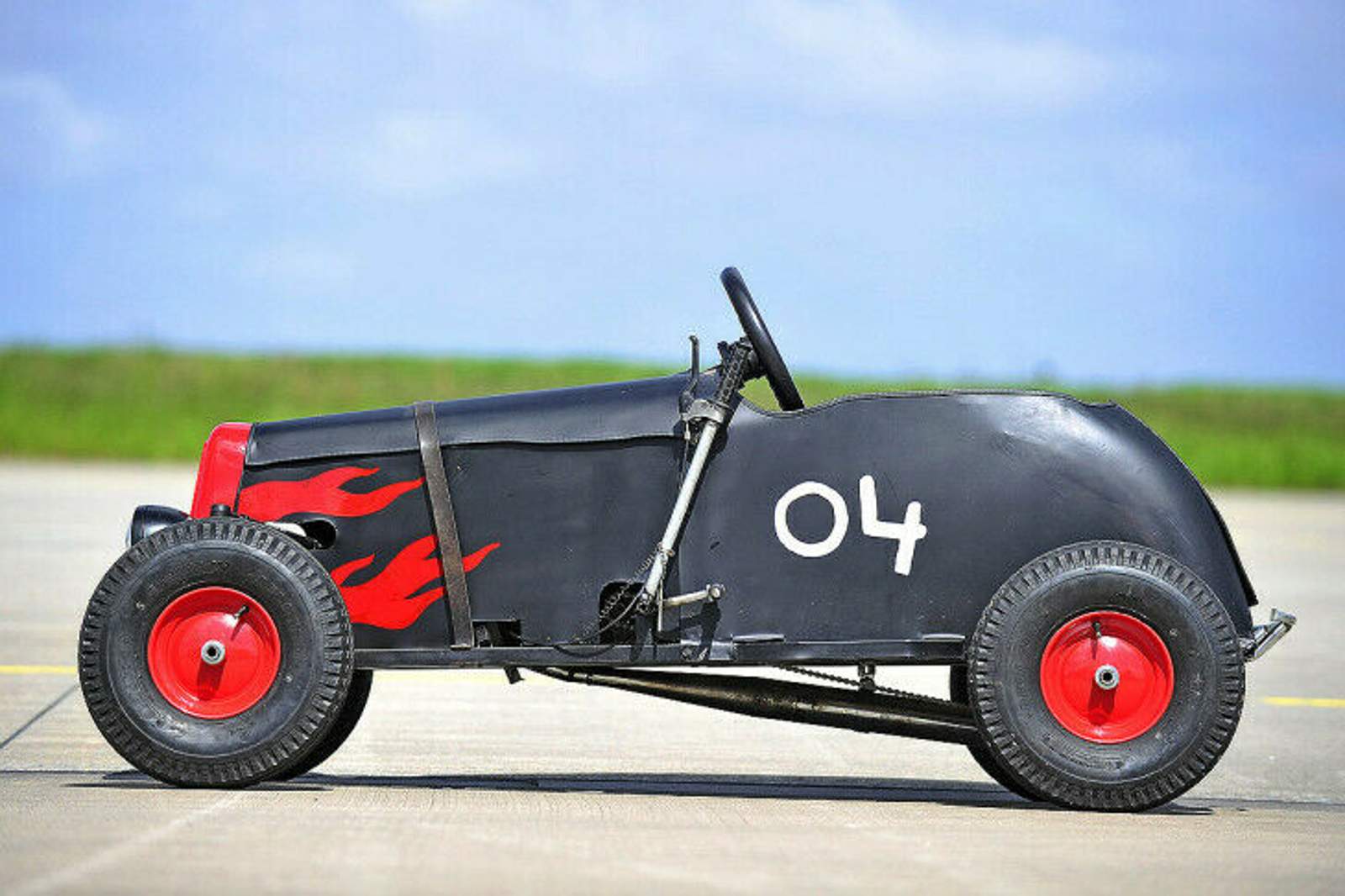 eigenbau-hotrod-j-3-729x486-82f7ea56bd6c6e5c