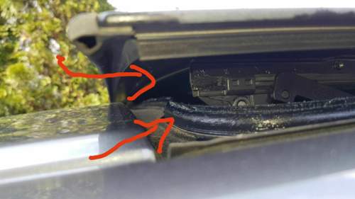 Gummi komplett eingefettet und oben am Gegenstueck auch bisschen. Das Dach kannst du am besten mit dem Schluessel langsam auf und zu gehen lassen..jpeg