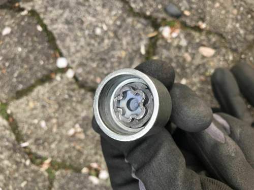 Zd0luqddtfe4gt-ox5kfgq