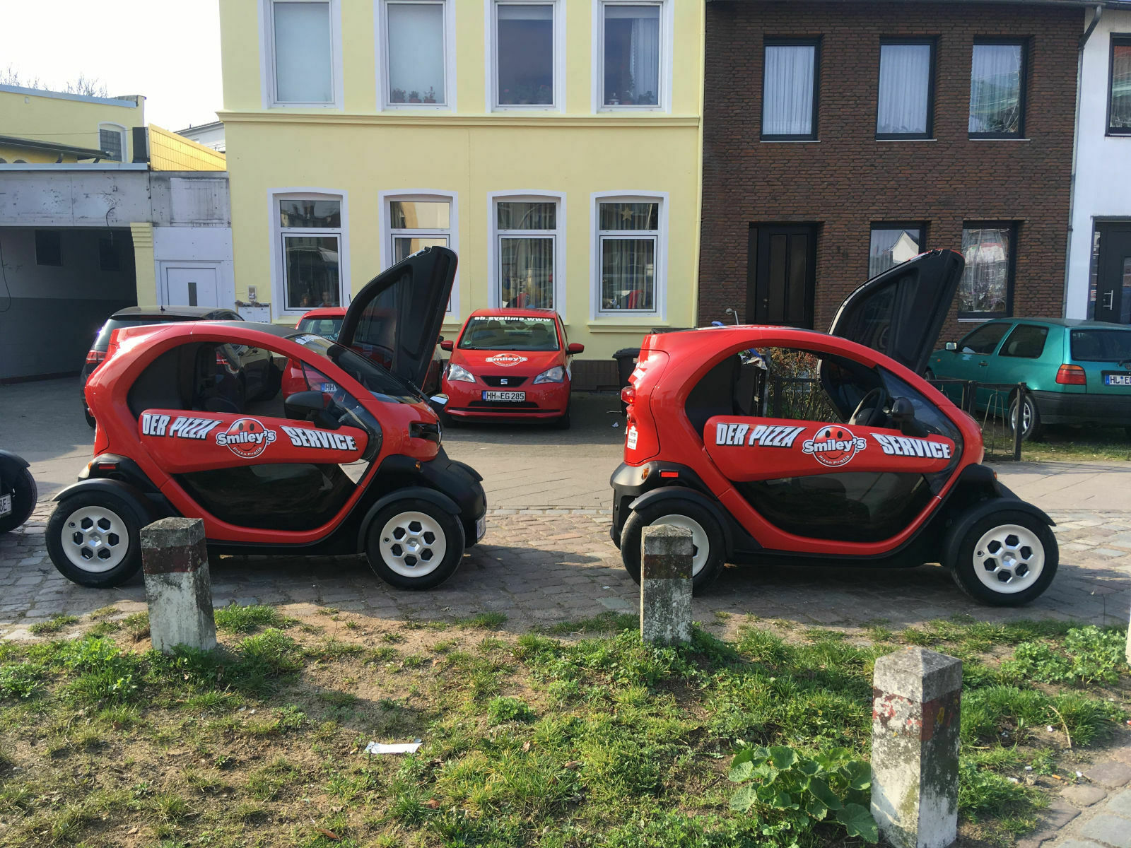 5a729f3a-2822-45dc-8dd3-8a0789f31817