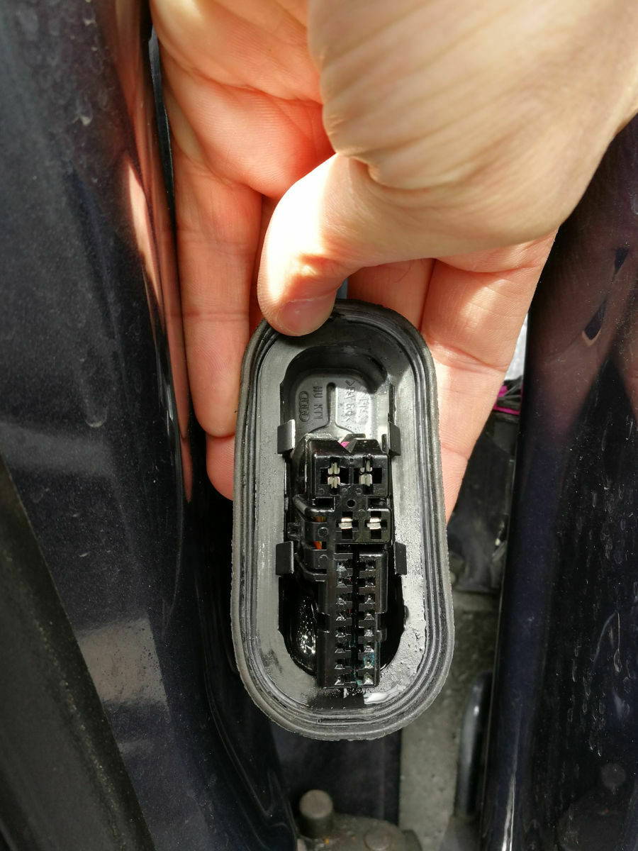 Audi A6 4F Fehlermeldung: 00470 - Konzern-Datenbus Komfort im Eindraht 011 - Unterbrechung