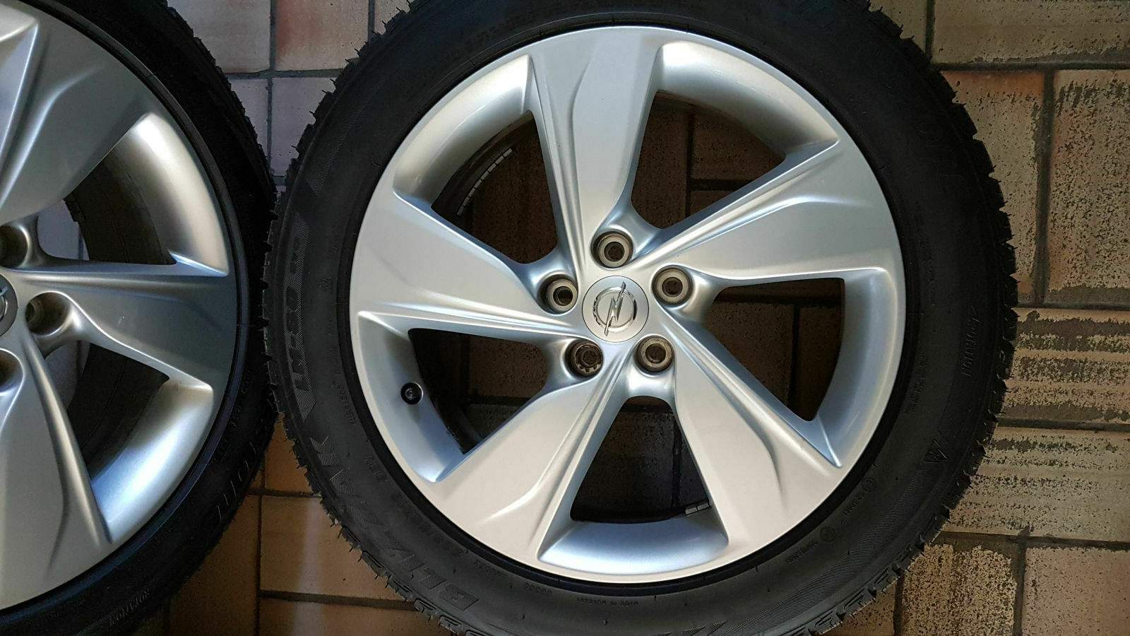 OPEL Grandland X Winterkompletträder Alu 225/55 R18 98V Bridgestone ...