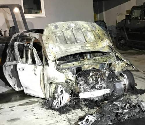 Eb2df45c-4f48-40c0-b7ee-deff5fcf8017