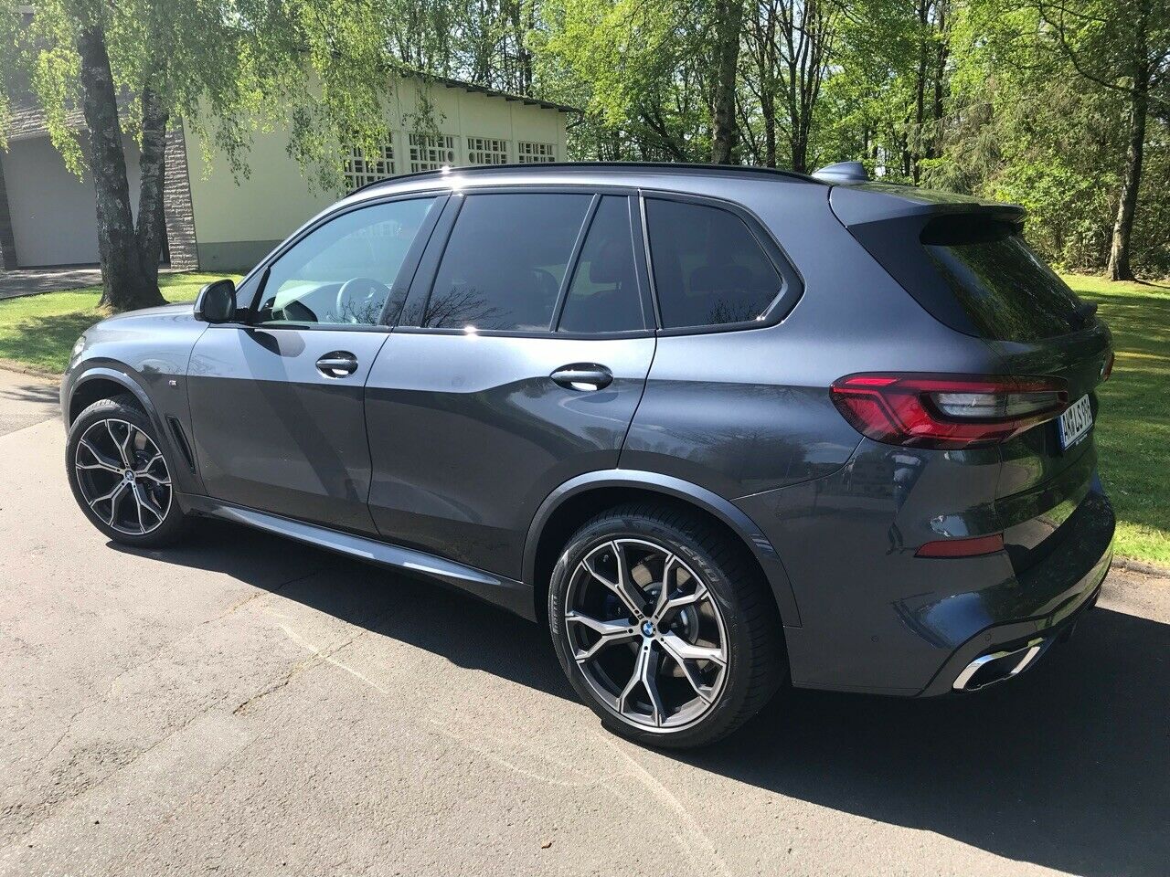 Darf ich vorstellen, mein Neuer...