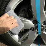 Mit einem Tuch abnehmen