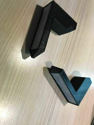 Gedruckte Halter mit Klett.jpg