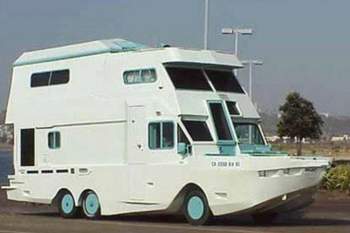 Verrueckte-campingbusse-wohnmobile-komische-camper-8