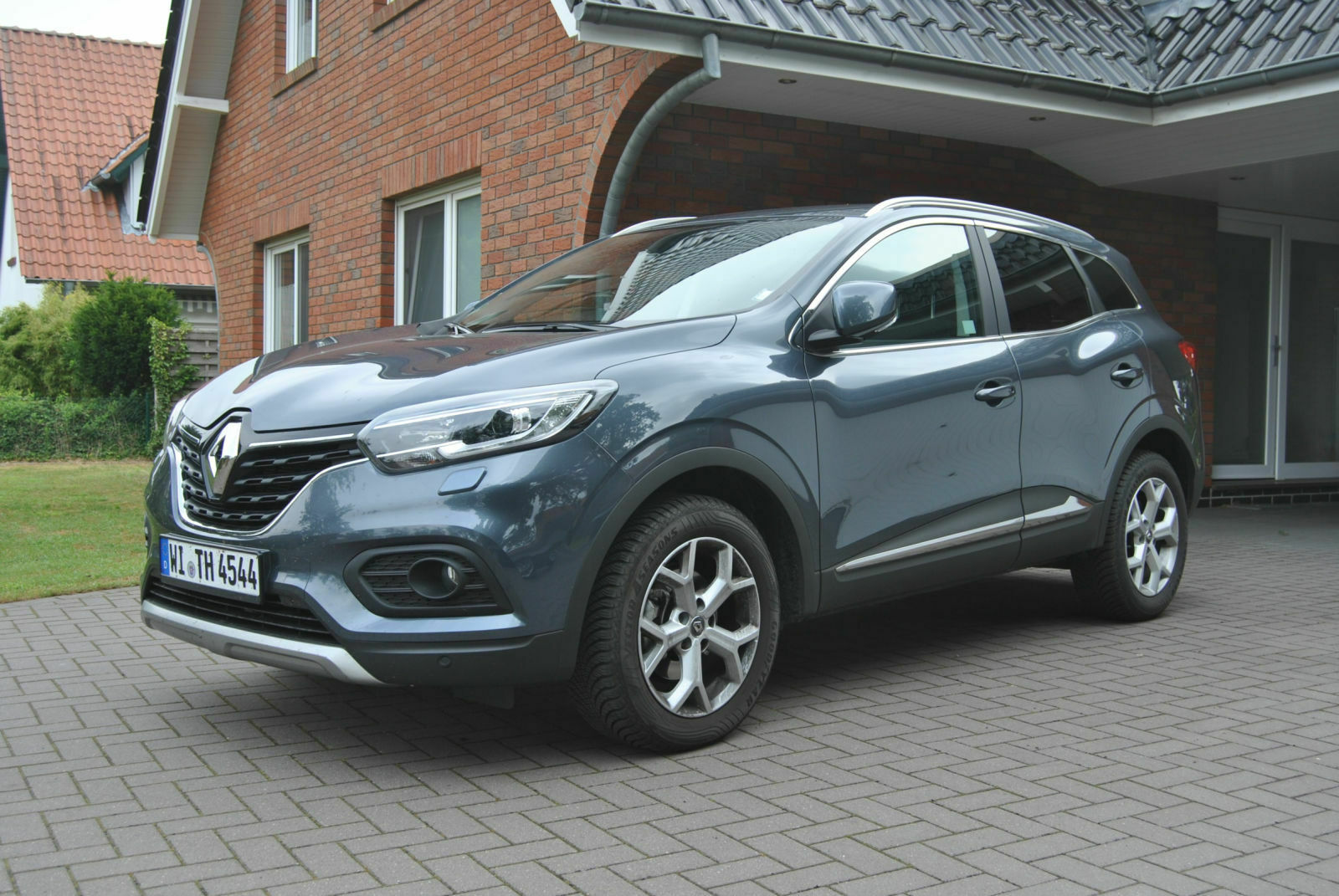 Renault Kadjar vorne links