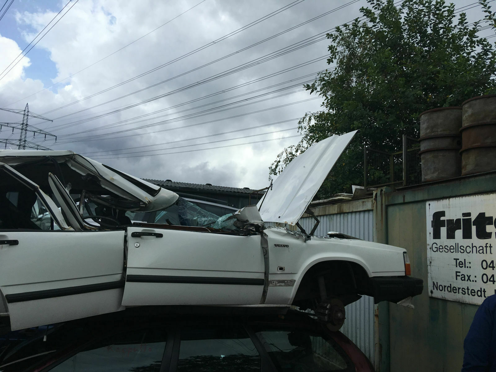 f9865252-f1b1-4572-b1e5-8281a350a8ed