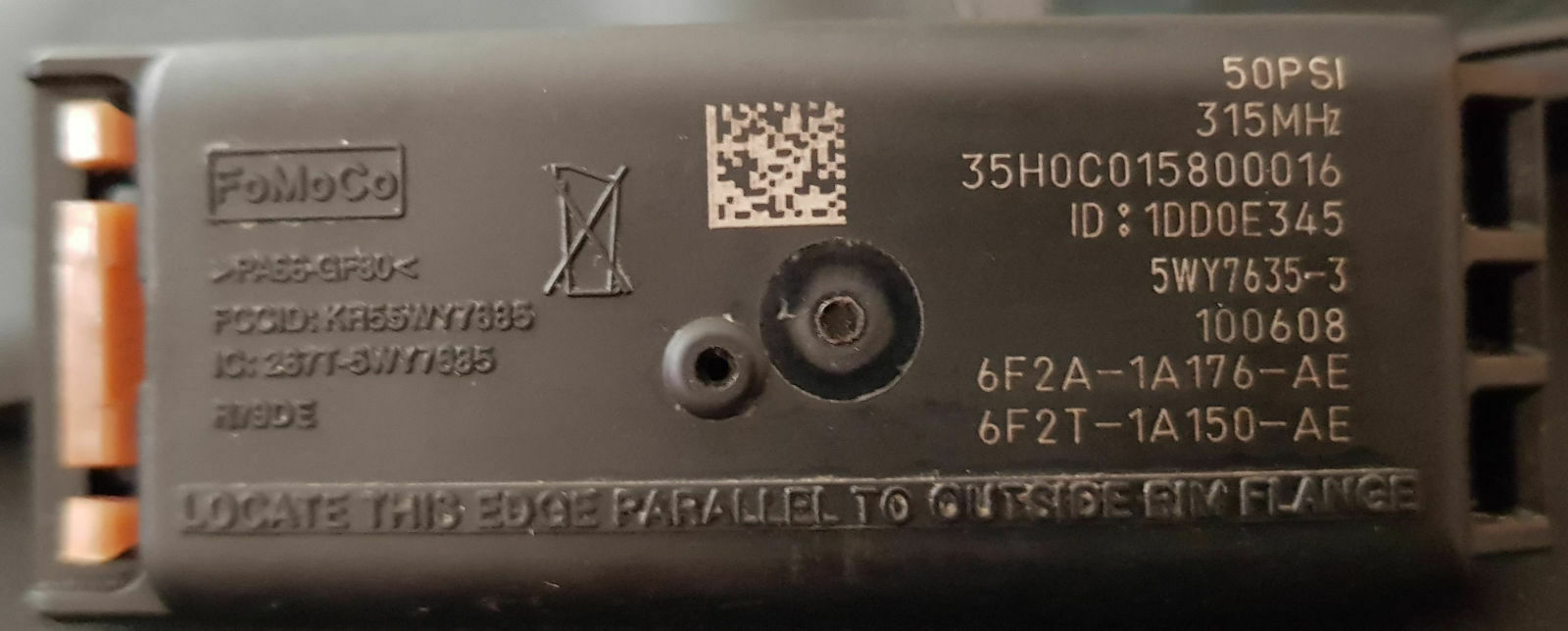 Ford Crown Victoria: Reifendruckkontrolle- Ersatz & Anlernen