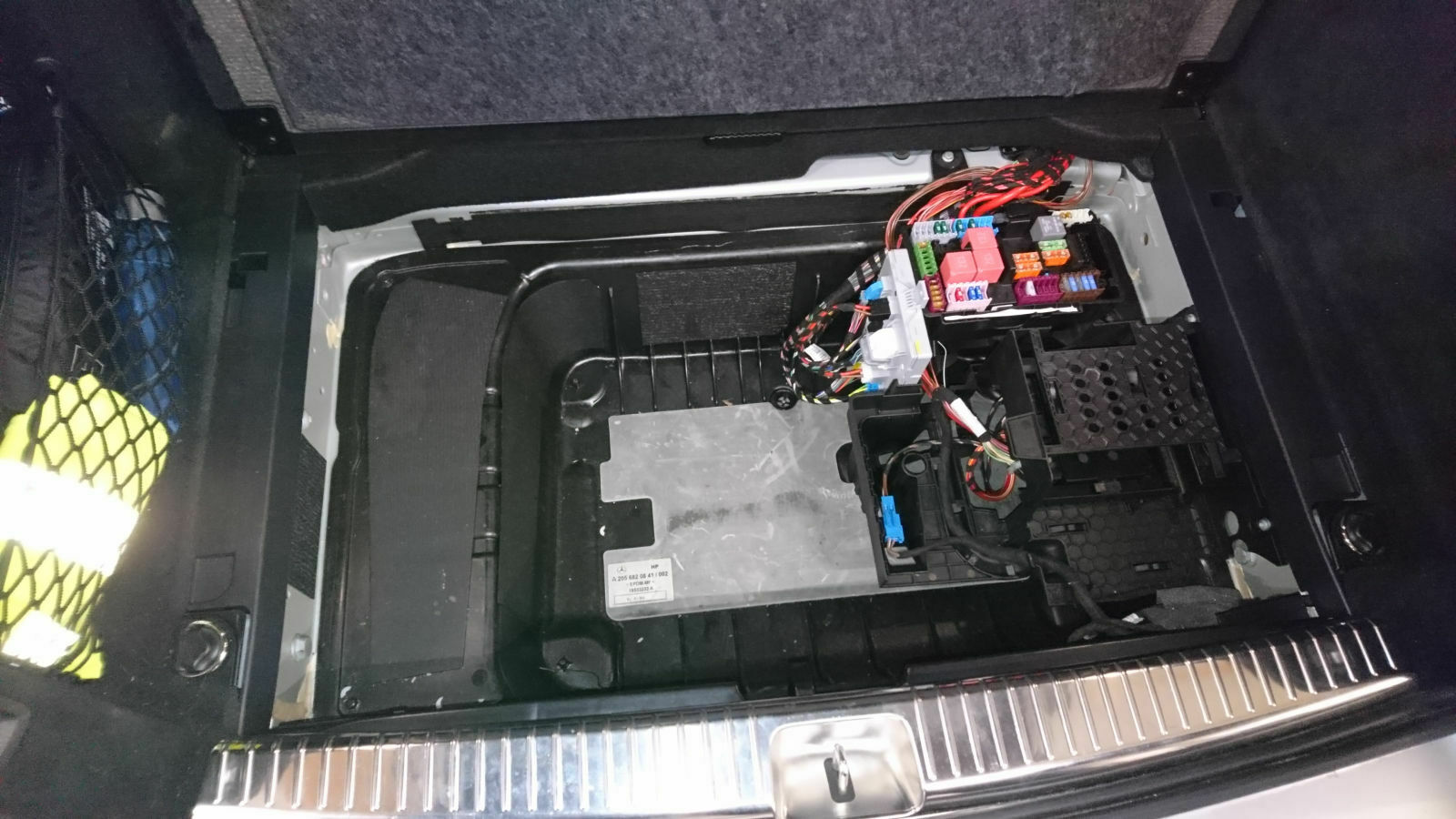 Elektrische Anhängerkupplung S205 nachgerüstet