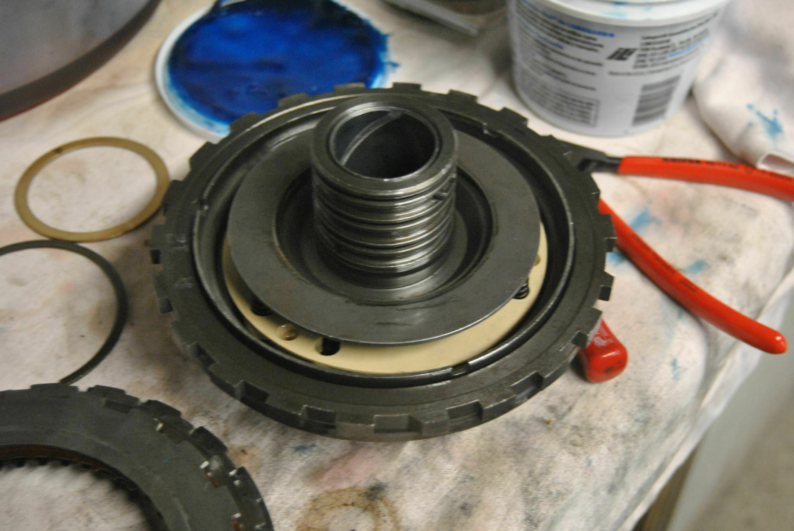 Mittellager noch mit Druckplatte