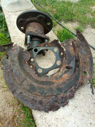 Nabe und Spritzblech innen