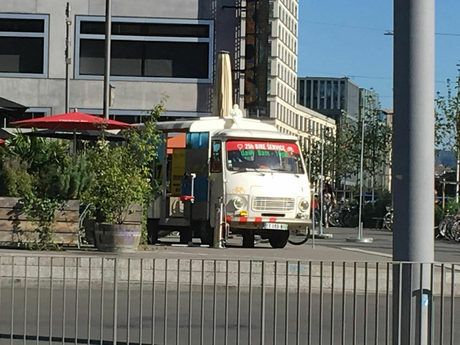 6cffb5a3-4eb6-4882-8a13-abf44d4b5193