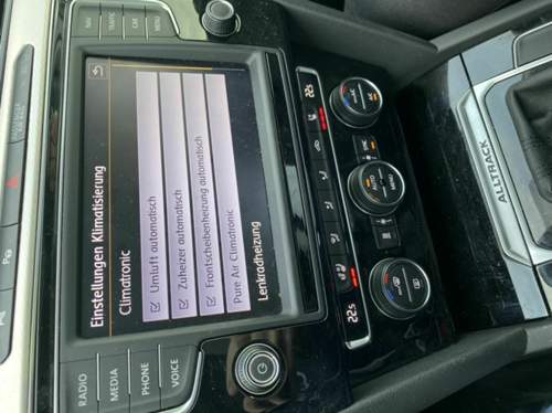 858a2de3-f101-4e00-b27c-9040ed728383