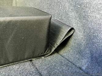 Schlaufen an der Seite