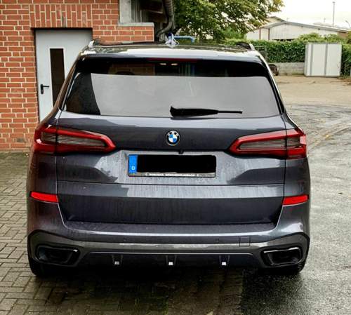 E0bd03d5-cdda-4026-8c41-68e431672497