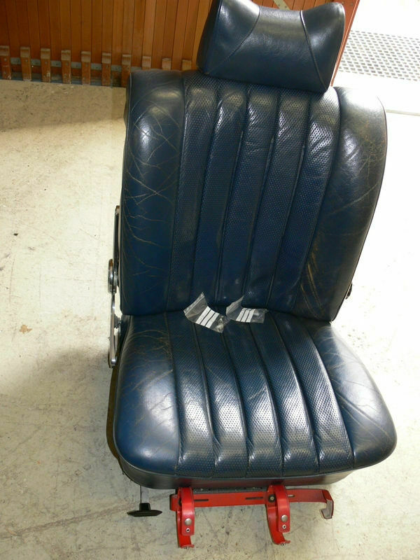 Die ersten Schrauben werden gedreht...