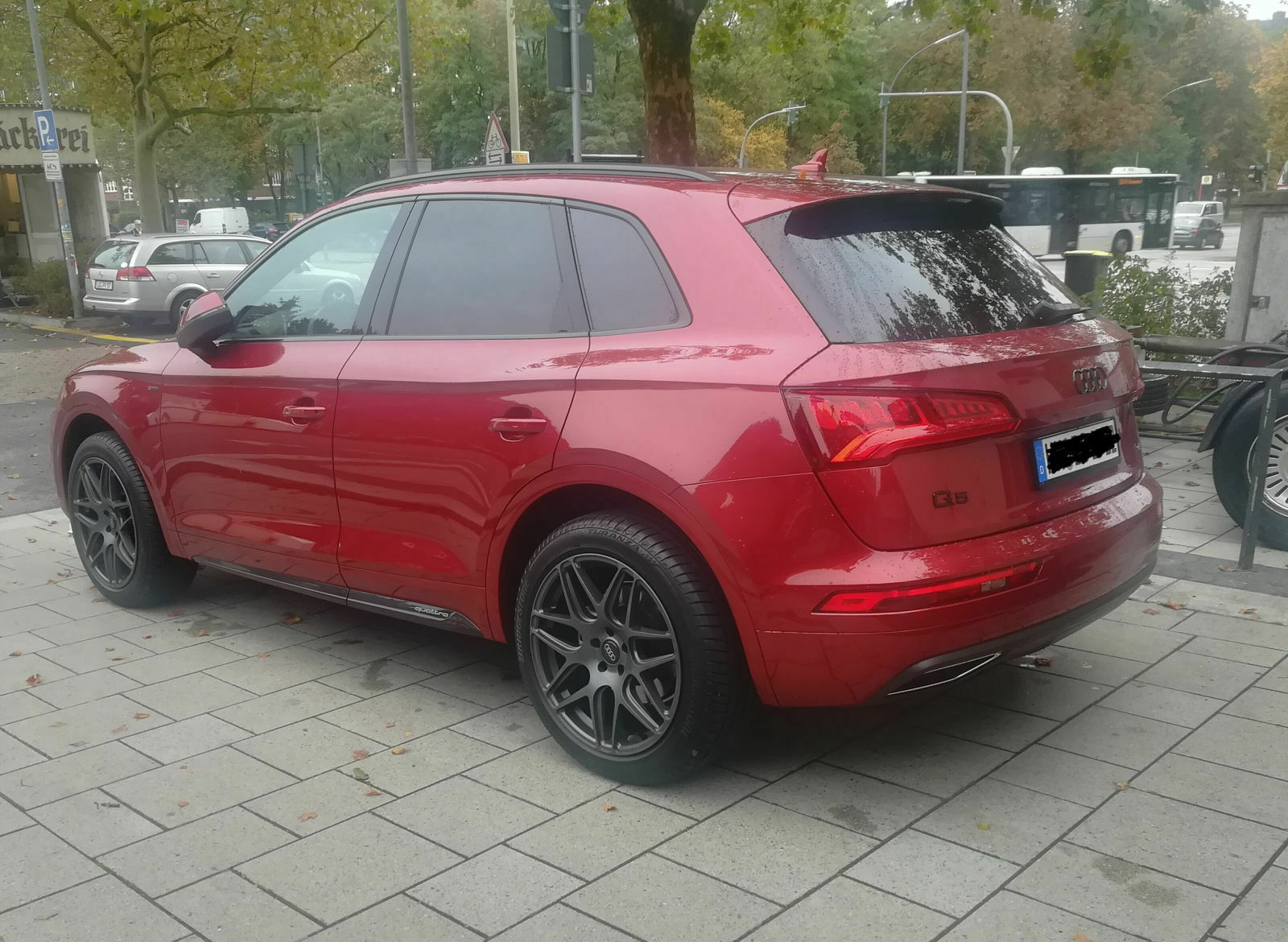 Bilder Felgen auf schwarzem Q5/SQ5