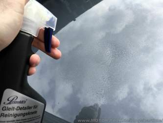 Gleitdetailer auf trockenen Lack aufsprühen...