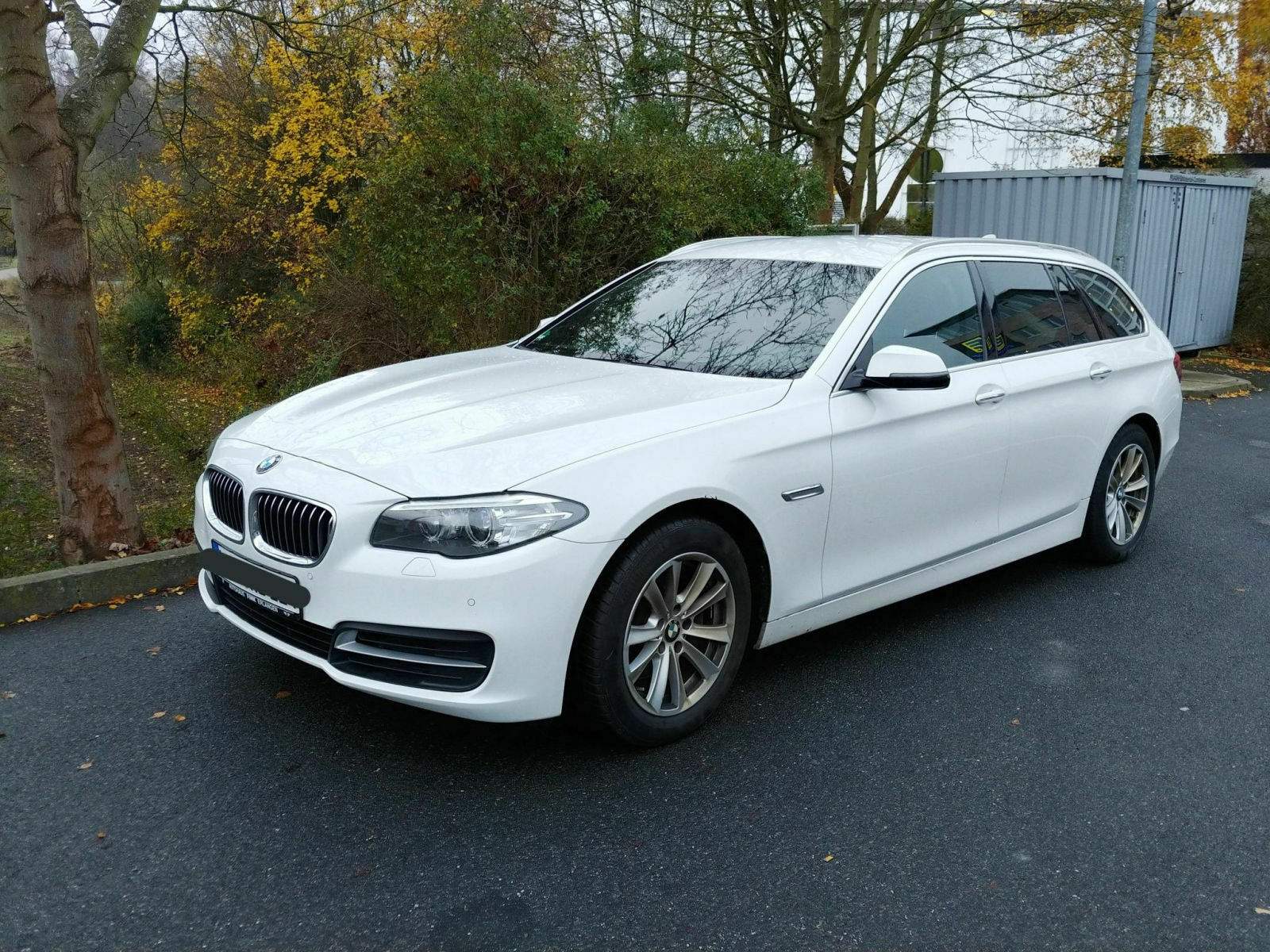 Wunderschne Bmw 5er F11 Ebenbildnull
