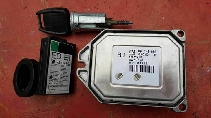 Omega B - Y22XE - Diverse Fehlercodes?