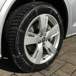 Reifen seitlich links