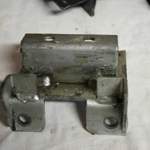 Halterung am Getriebe Teil 1