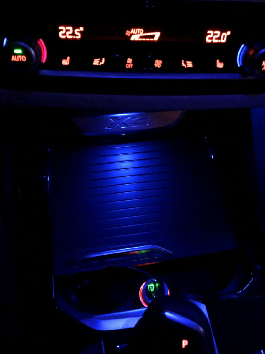 Ab welcher Ausstattungslinie ist die Bodenbeleuchtung vorhanden?