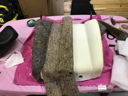 Der Originale Filz wurde wieder verwendet.jpg