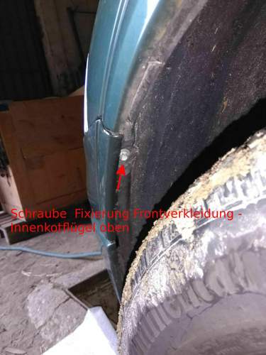 02-schraube-fixierung-frontverkleidung-innenkotfluegel-oben