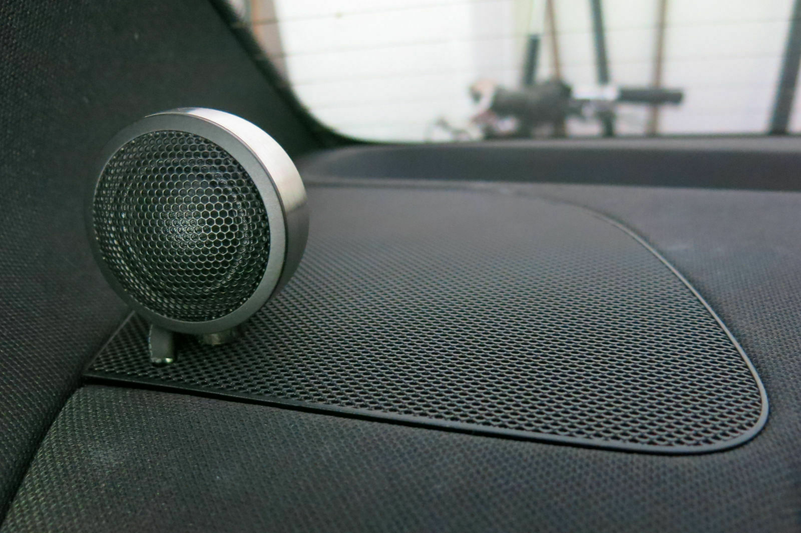 Klangverbesserungen beim Standard- und HK-Soundsystem