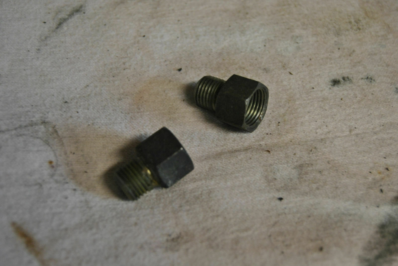 Alte ATF Leitungsanschlüsse