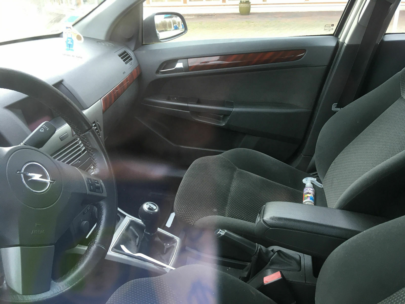 b621756a-9724-4296-b95f-56c9c5db284c