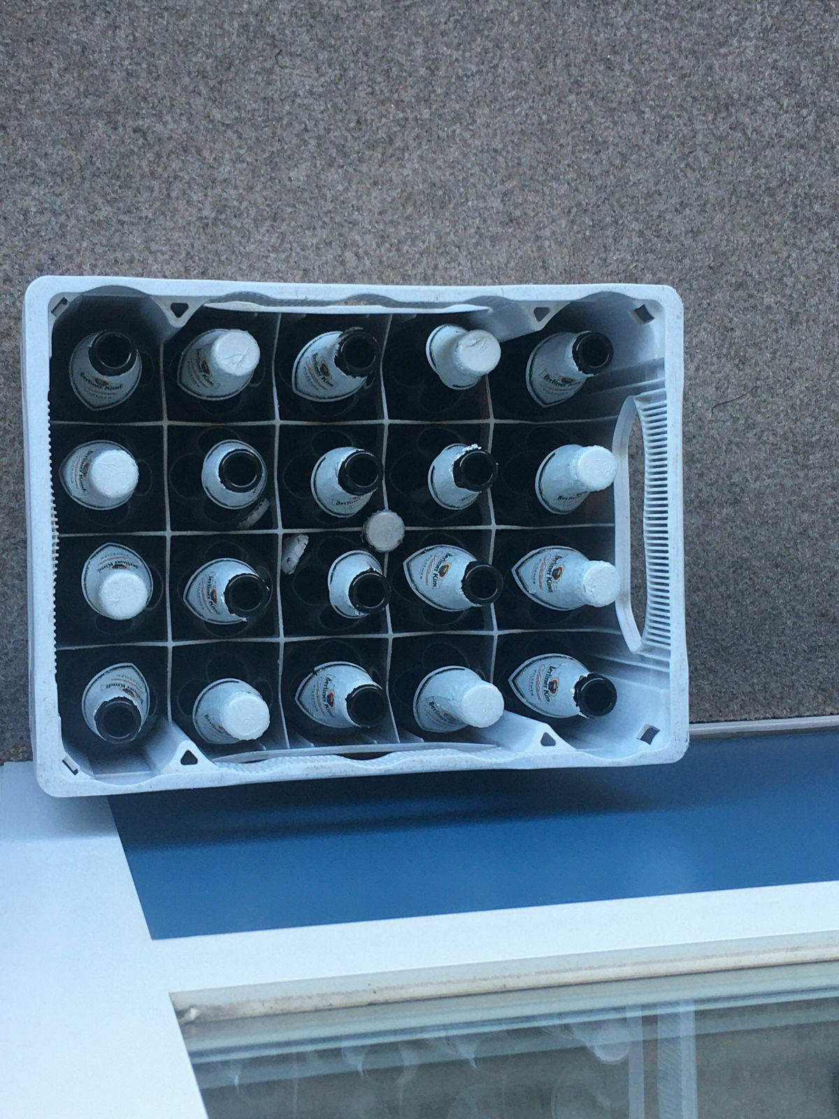 6ed5bba1-b3bd-4ee3-8d9a-42113db7cc92