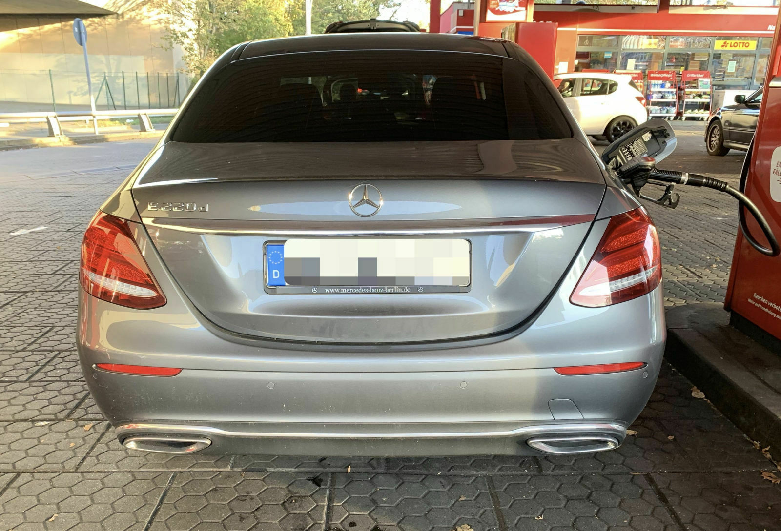 Diffusor wechseln bei E-Klasse W213