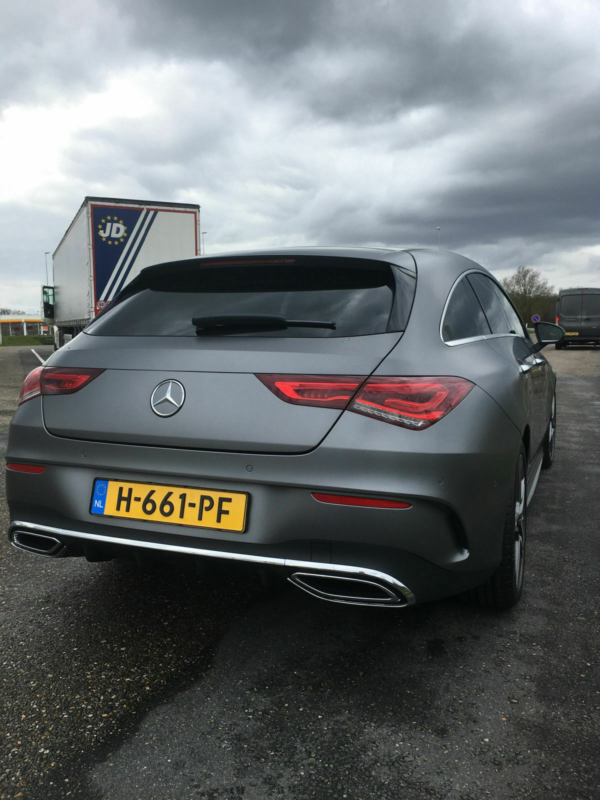 Neuer CLA SB. Wer bestellt ihn? Fotos und viel positives rund um den neuen SB