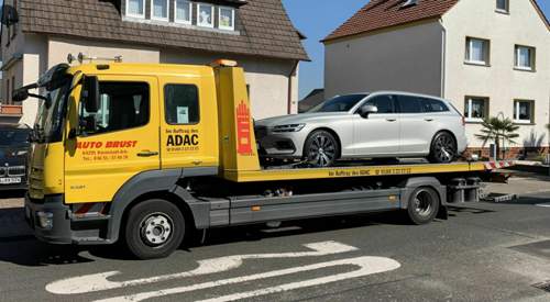 Lieferung frei Bordsteinkante