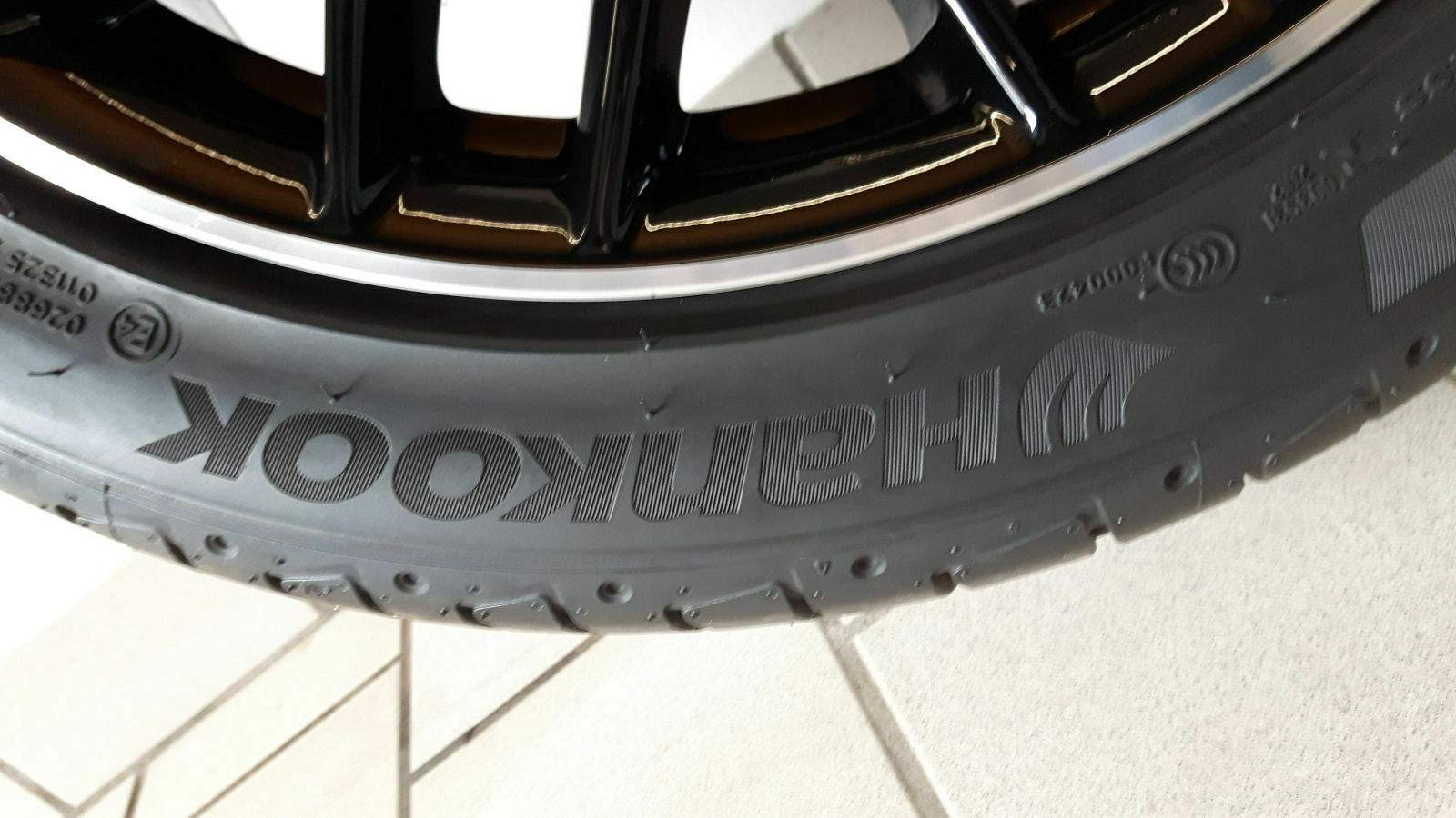 20200129 : Biete Satz Hankook Ventus S1 evo 2 245/40 R18- 93Y ...