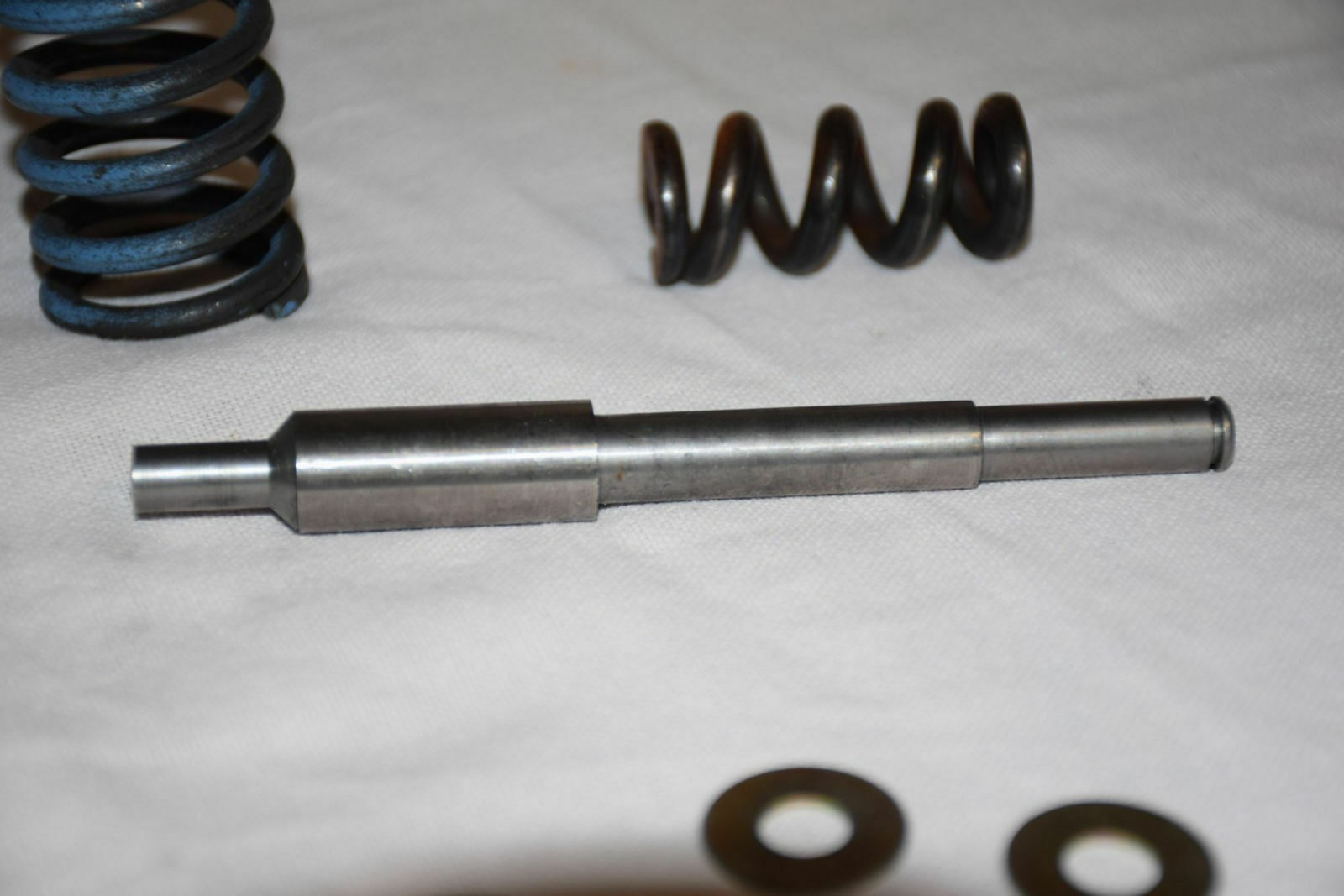 Neuer Aktuator samt neuen Federn