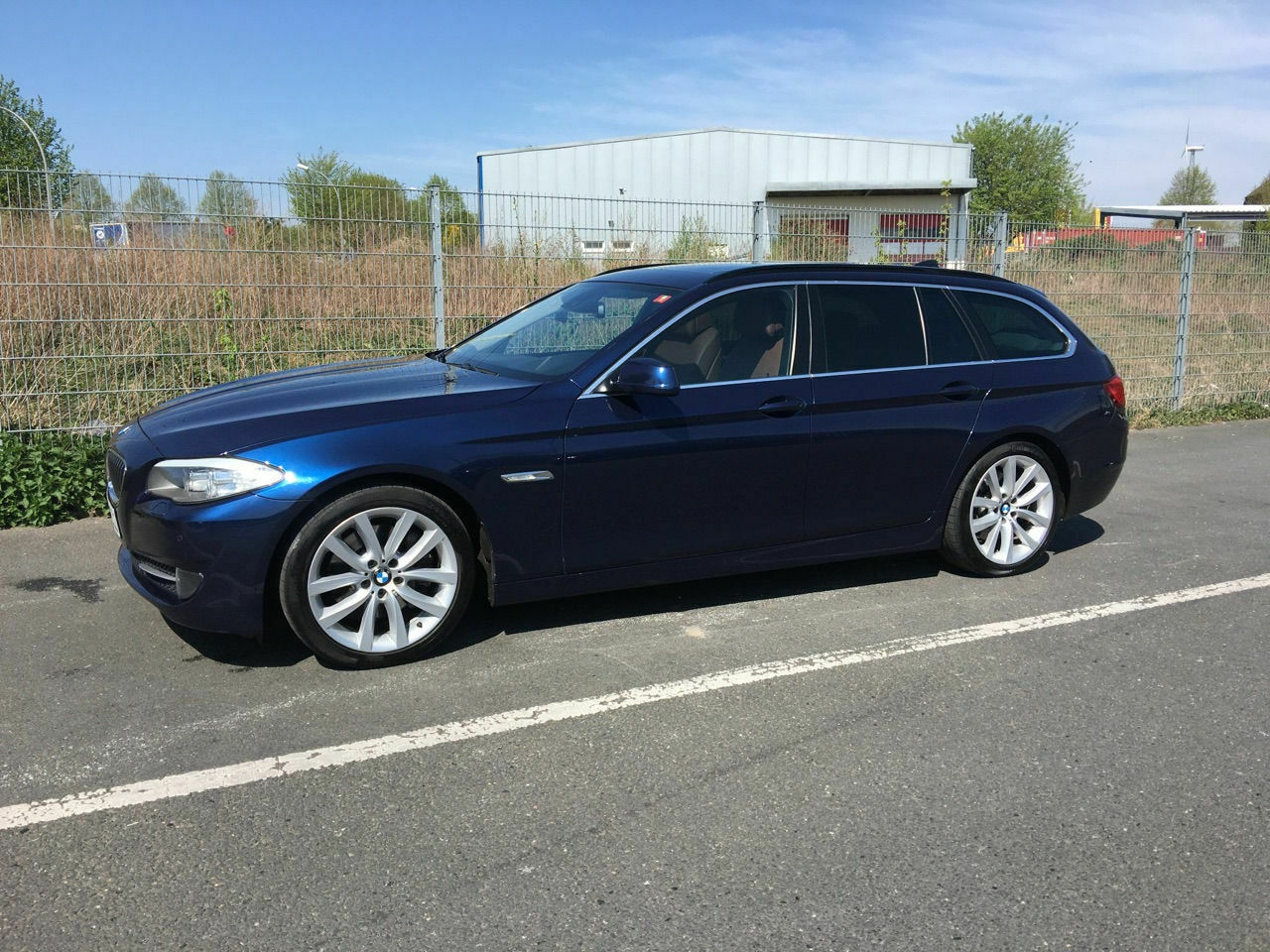 Postet hier eure BMWs mit euren Felgen:-)